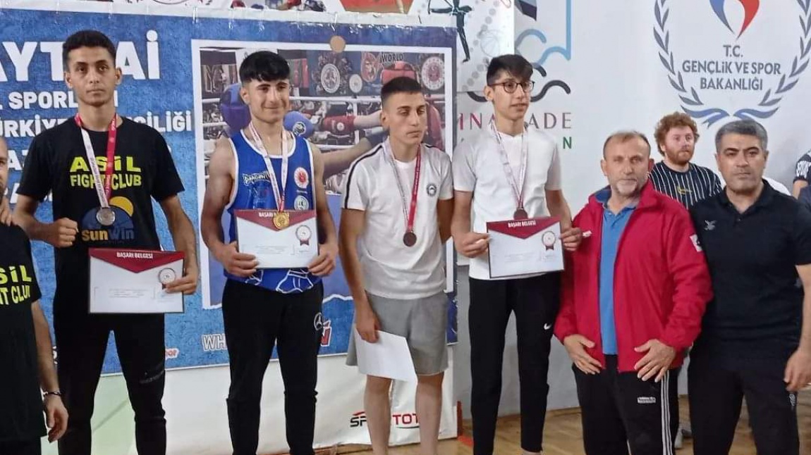 Öğrencimiz Seyit Ali ARICI Muaythai Türkiye Şampiyonu Oldu. Tebrikler...